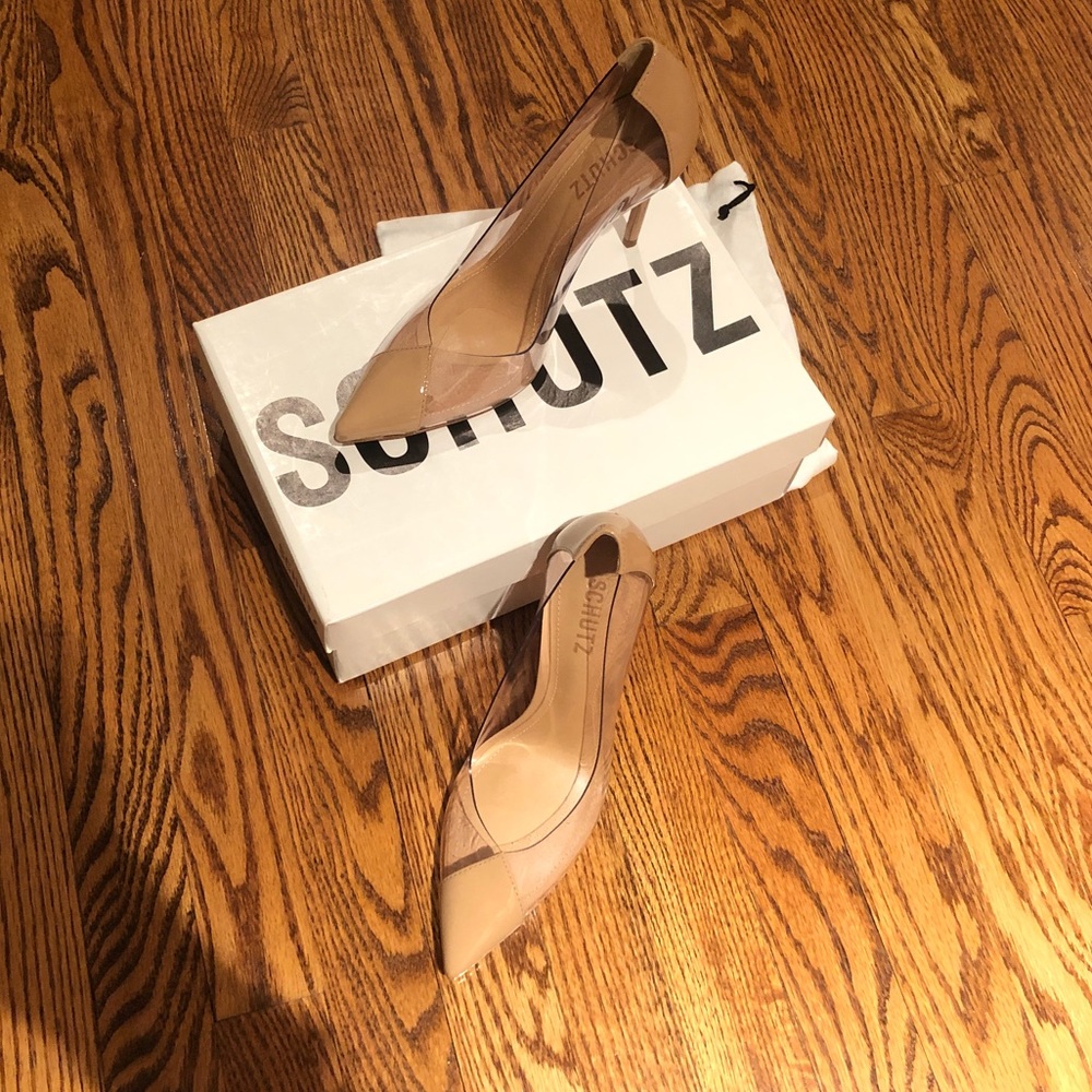 Schutz pumps